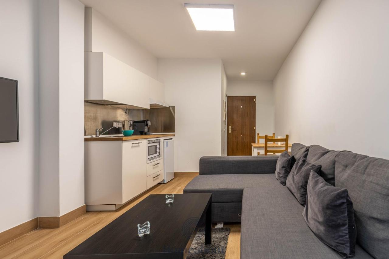 Fun Building Apartments By Homeabout Málaga Eksteriør billede