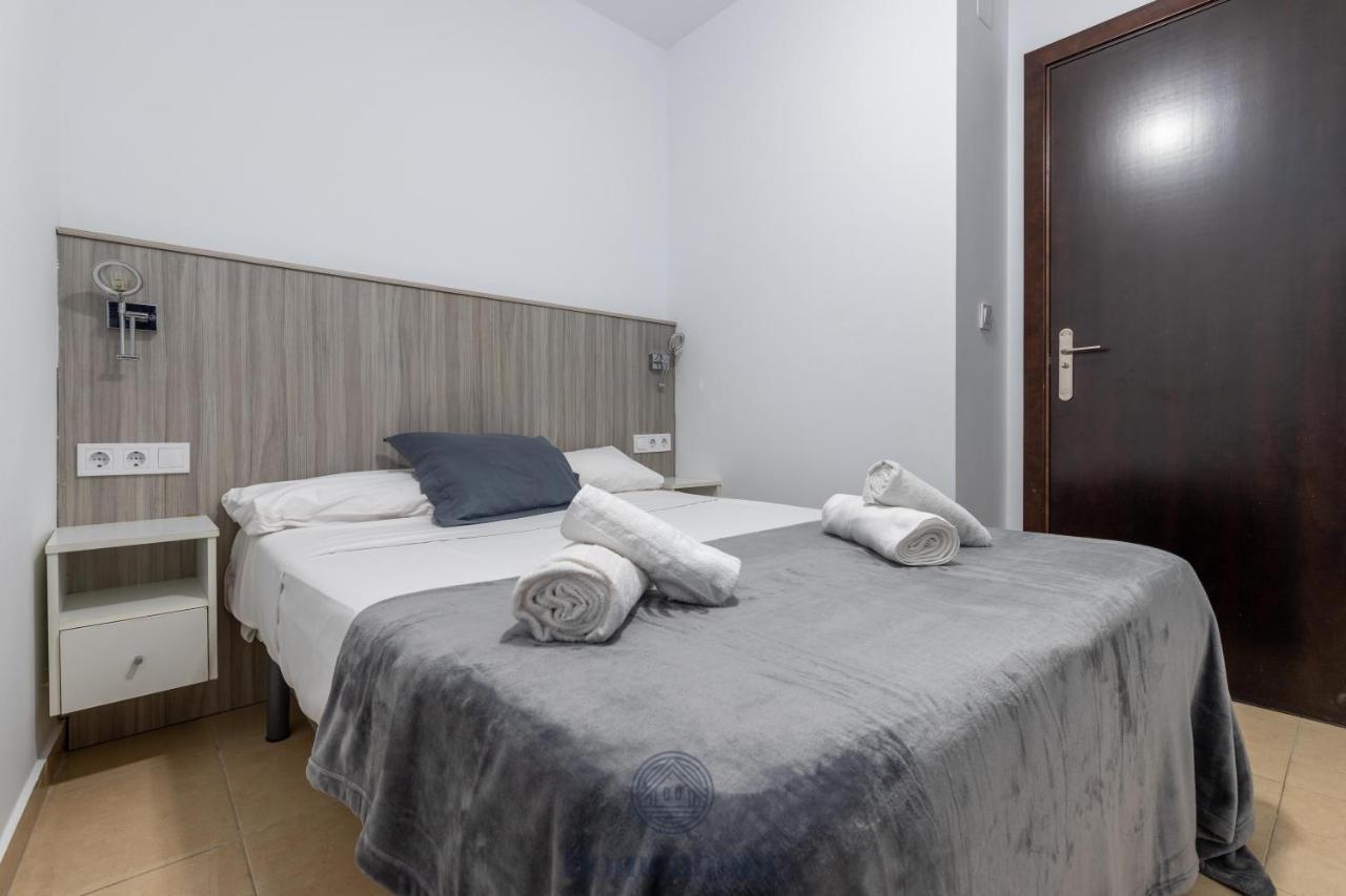 Fun Building Apartments By Homeabout Málaga Eksteriør billede