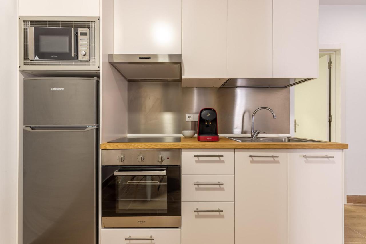 Fun Building Apartments By Homeabout Málaga Eksteriør billede