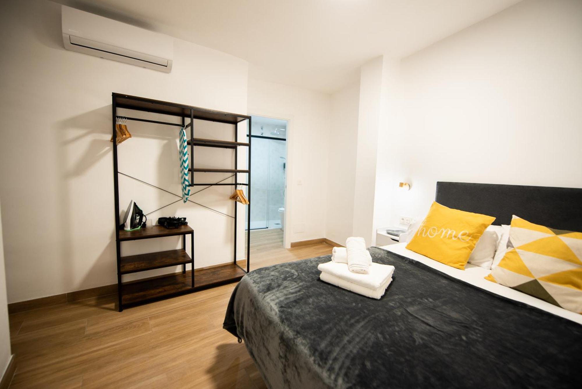 Fun Building Apartments By Homeabout Málaga Eksteriør billede