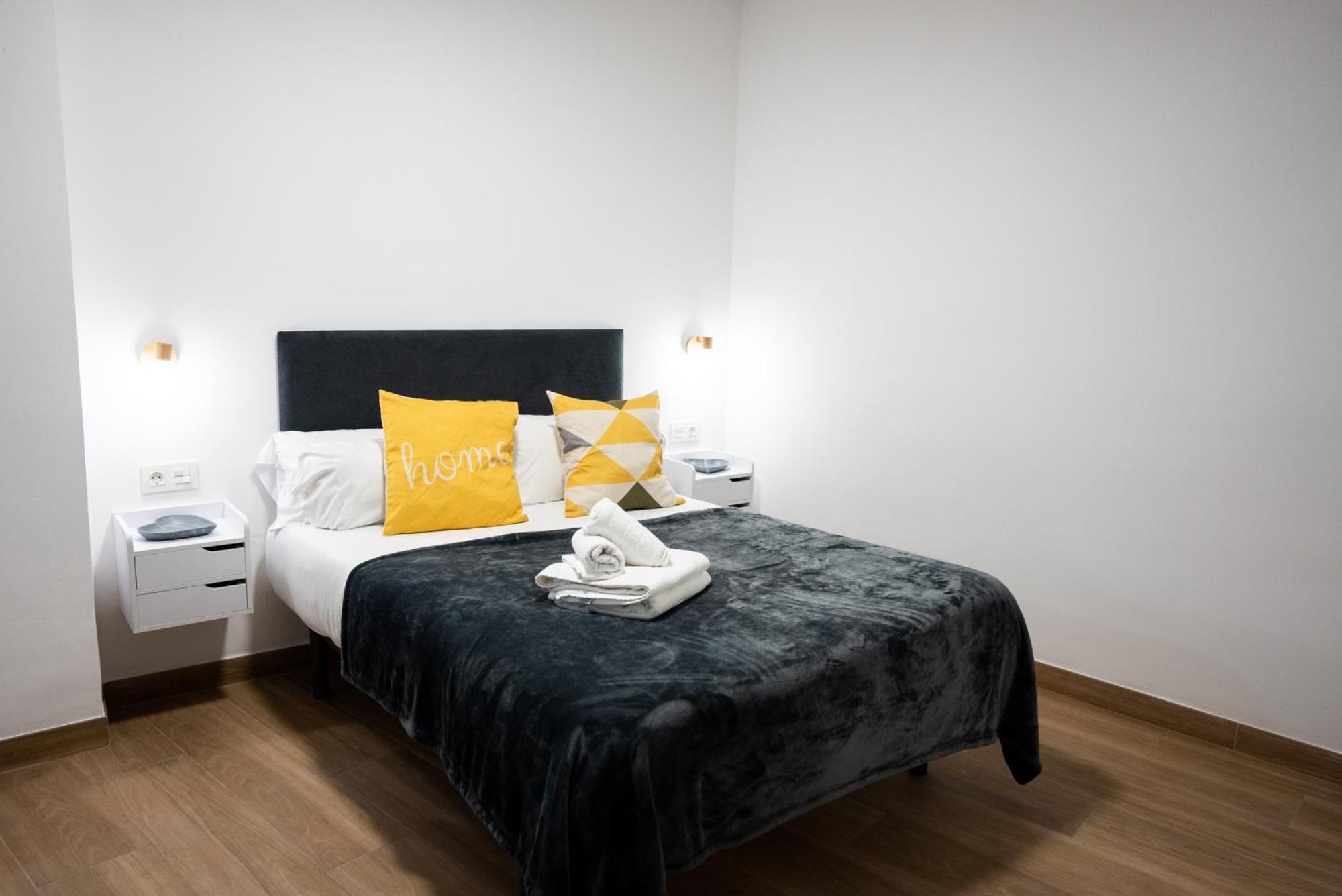 Fun Building Apartments By Homeabout Málaga Eksteriør billede